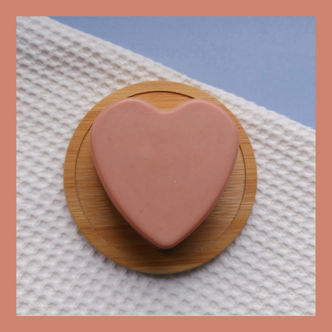 savon solide Happy Hippie SHMOOTZ Alsace patchouli argile rouge coeur